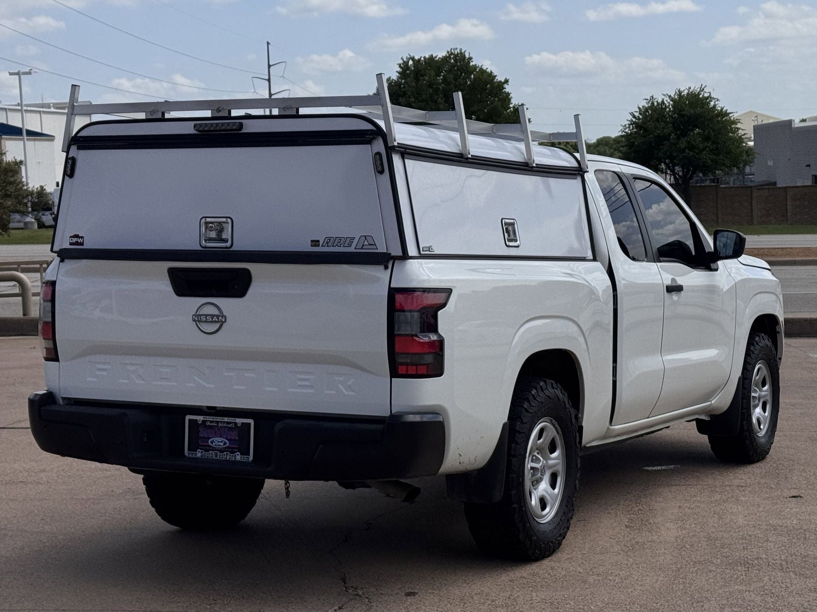 2023 Nissan Frontier S
