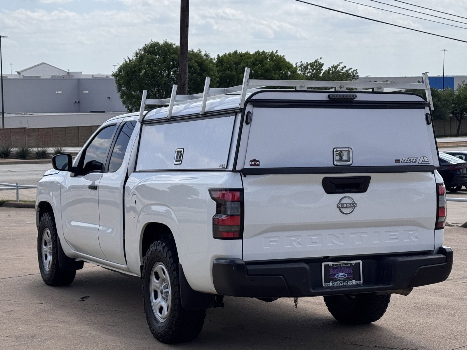 2023 Nissan Frontier S