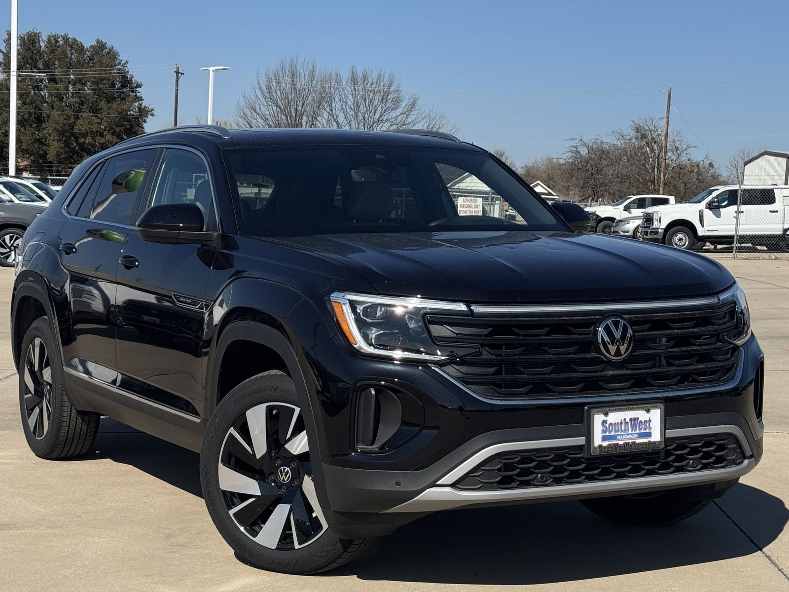2025 Volkswagen Atlas Cross Sport 2.0T SEL