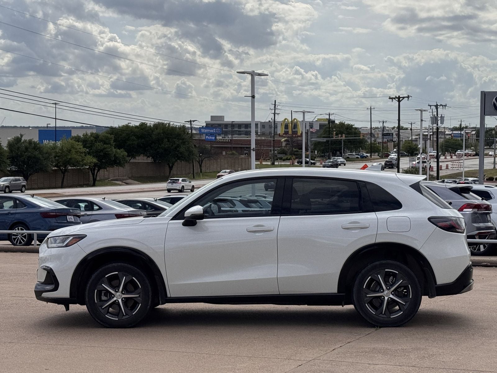 2023 Honda HR-V EX-L