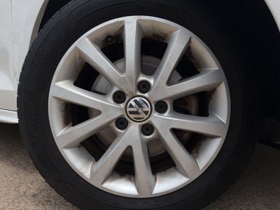 2013 Volkswagen Jetta 2.5L SE Convenience & Sunroof