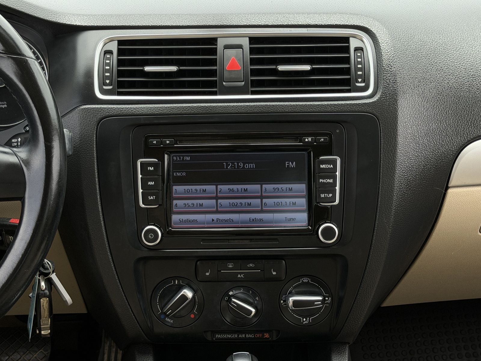 2013 Volkswagen Jetta 2.5L SE Convenience & Sunroof
