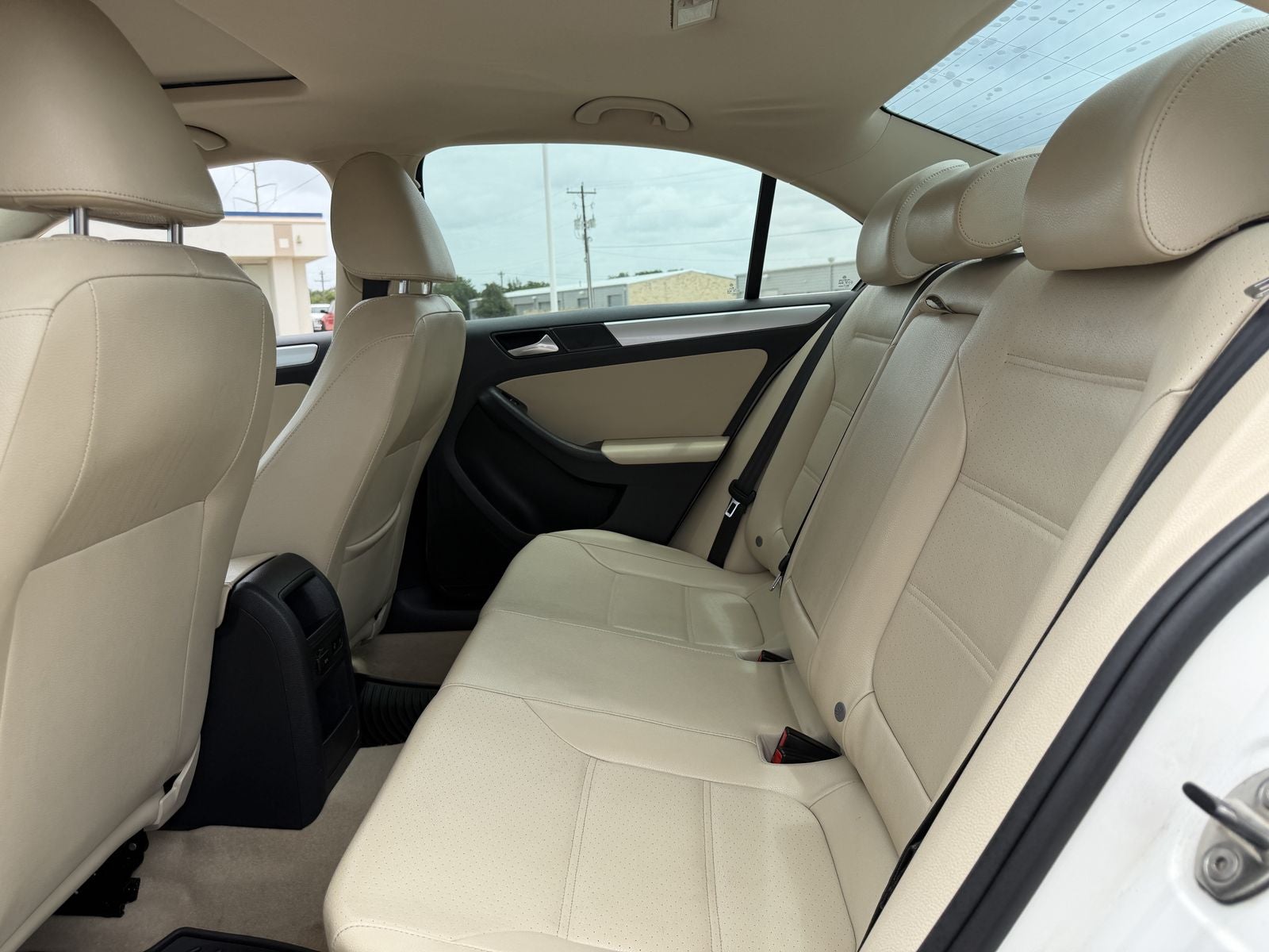 2013 Volkswagen Jetta 2.5L SE Convenience & Sunroof