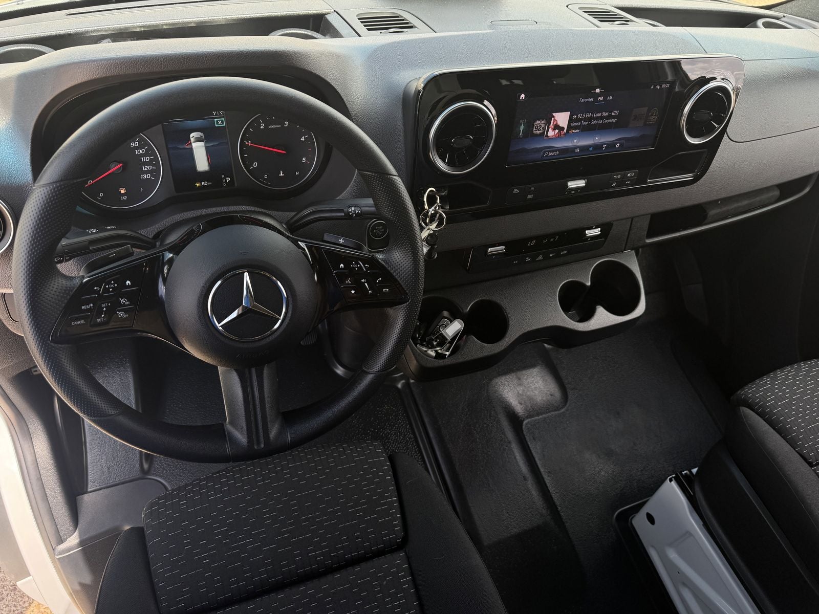 2025 Mercedes-Benz Sprinter 2500 Cargo 144 WB