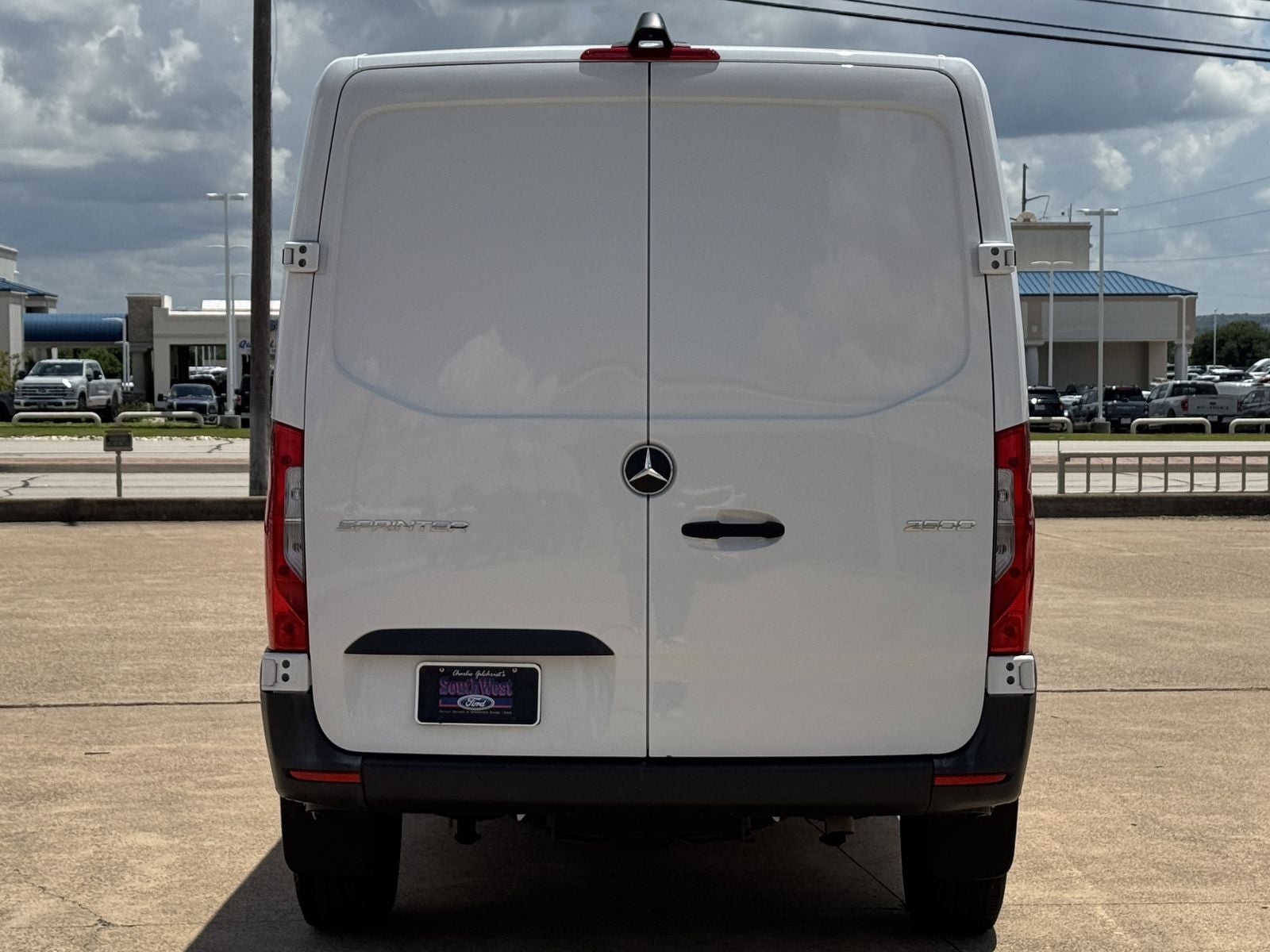 2025 Mercedes-Benz Sprinter 2500 Cargo 144 WB