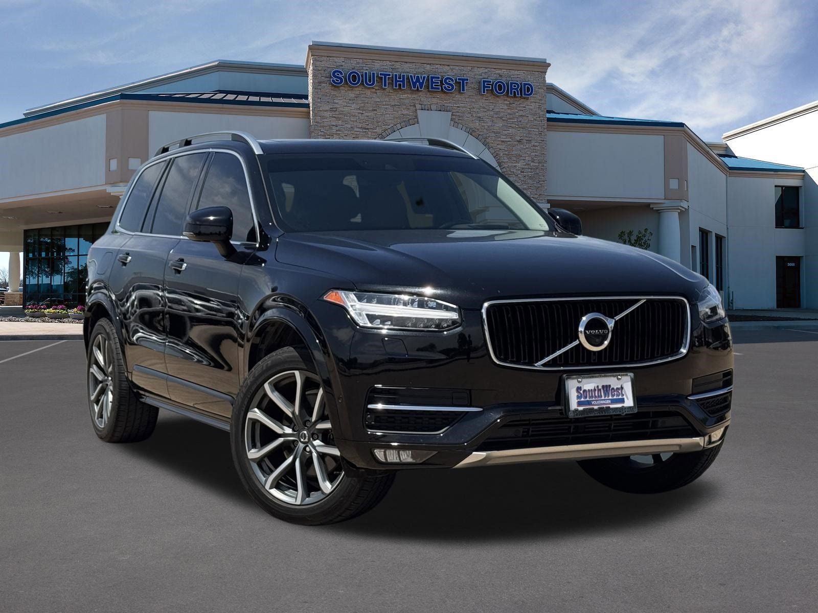 2019 Volvo XC90 T6 Momentum