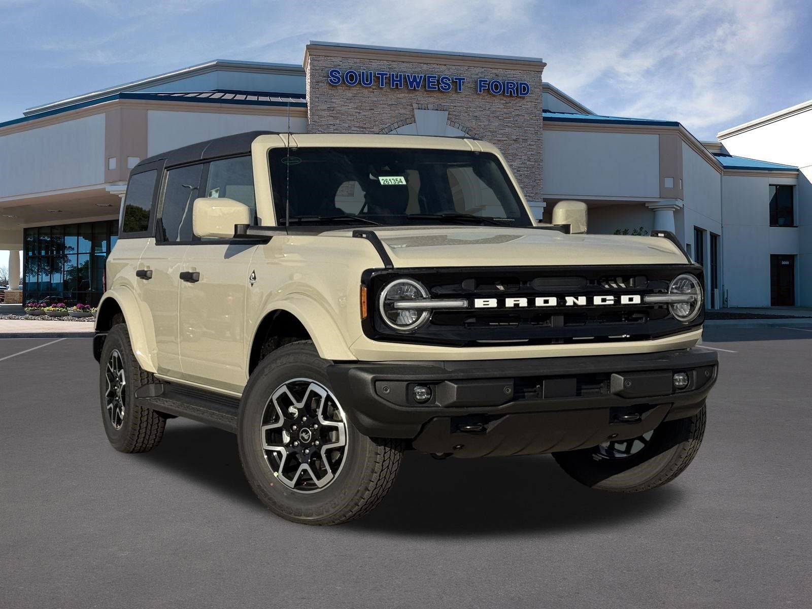 2026 Ford Bronco Outer Banks®