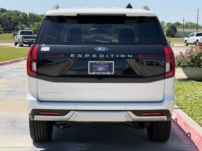 2026 Ford Expedition Platinum®