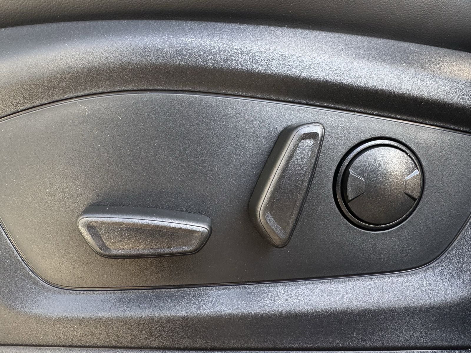 2026 Ford Explorer 4DR RWD ST-LINE