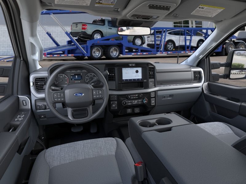 2026 Ford Super Duty F-350® XLT