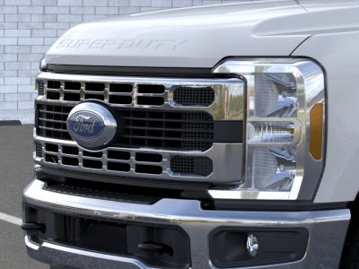 2026 Ford Super Duty F-350® XLT