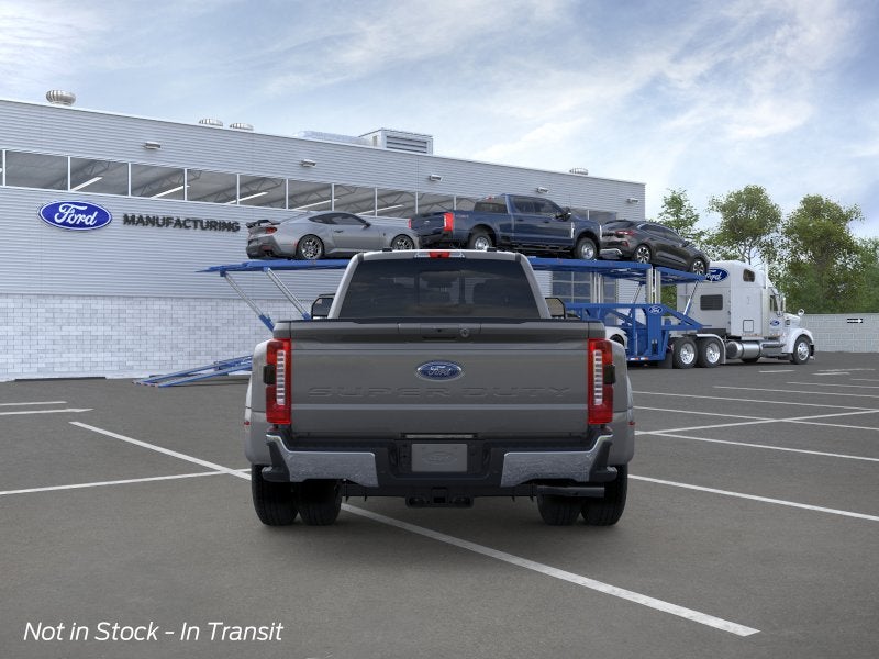 2026 Ford Super Duty F-350® Lariat®