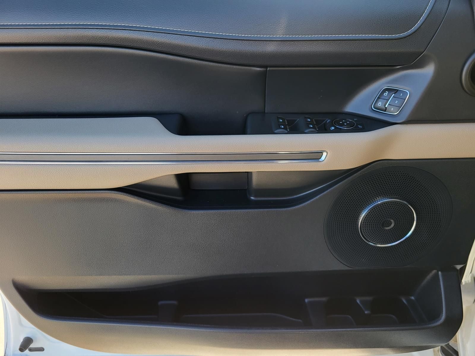 2022 Ford Expedition Max XLT