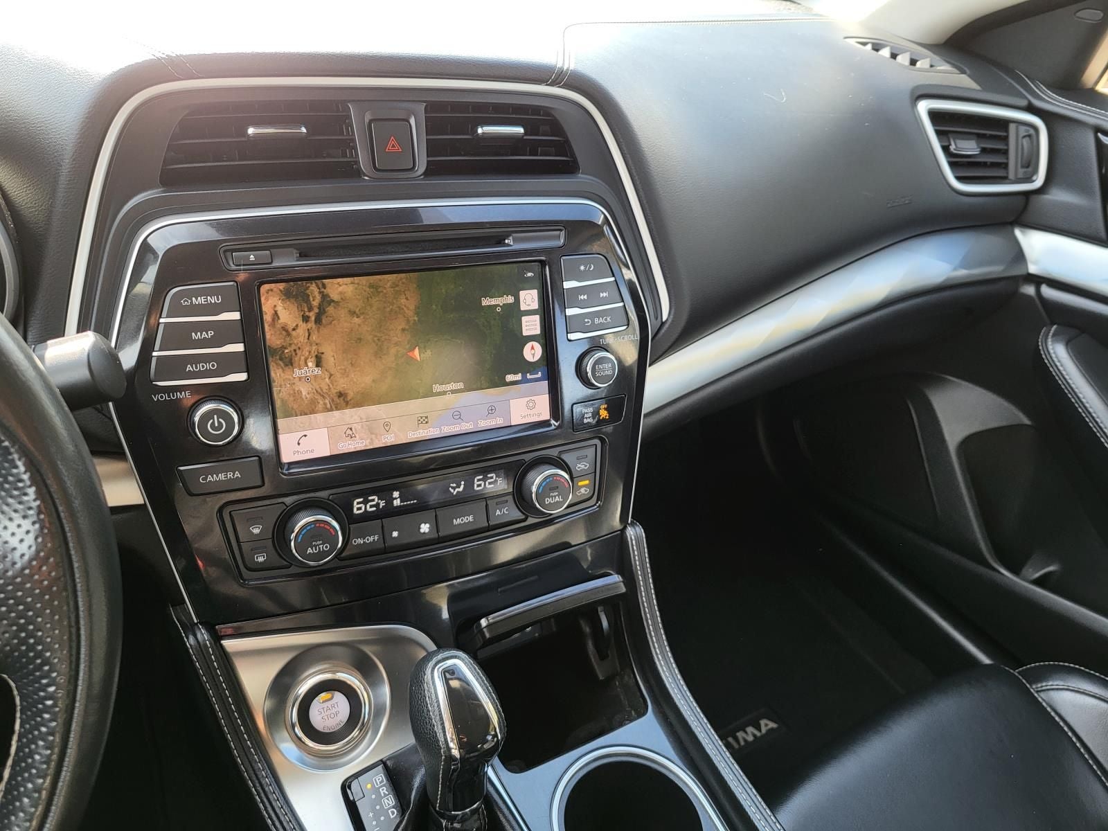 2022 Nissan Maxima SV