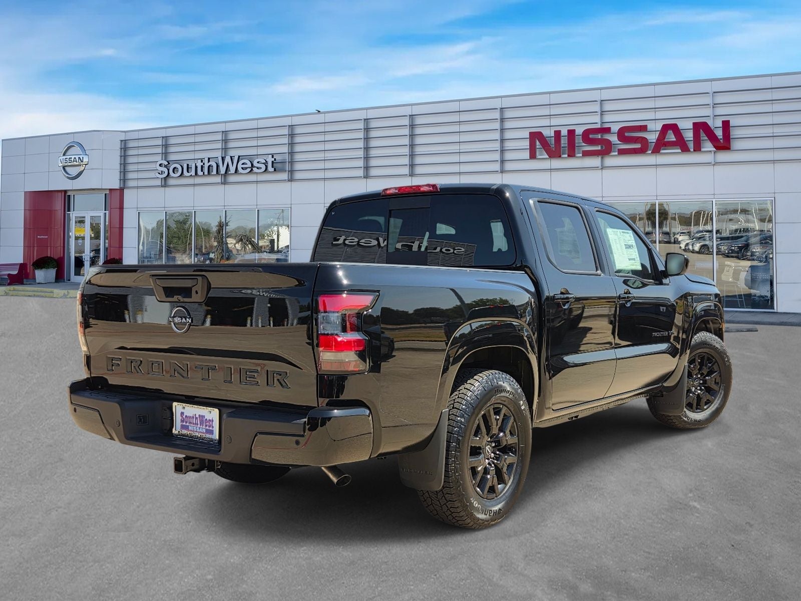 2027 Nissan Frontier SV