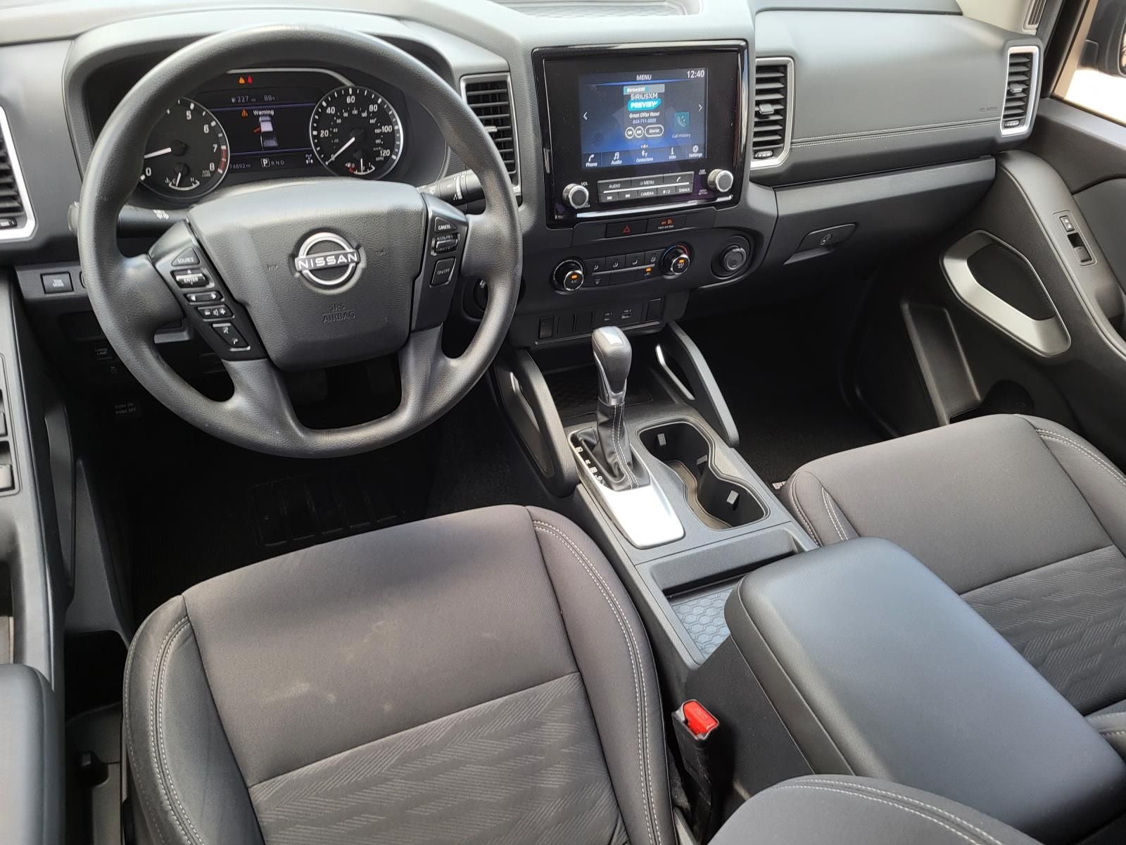 2022 Nissan Frontier SV