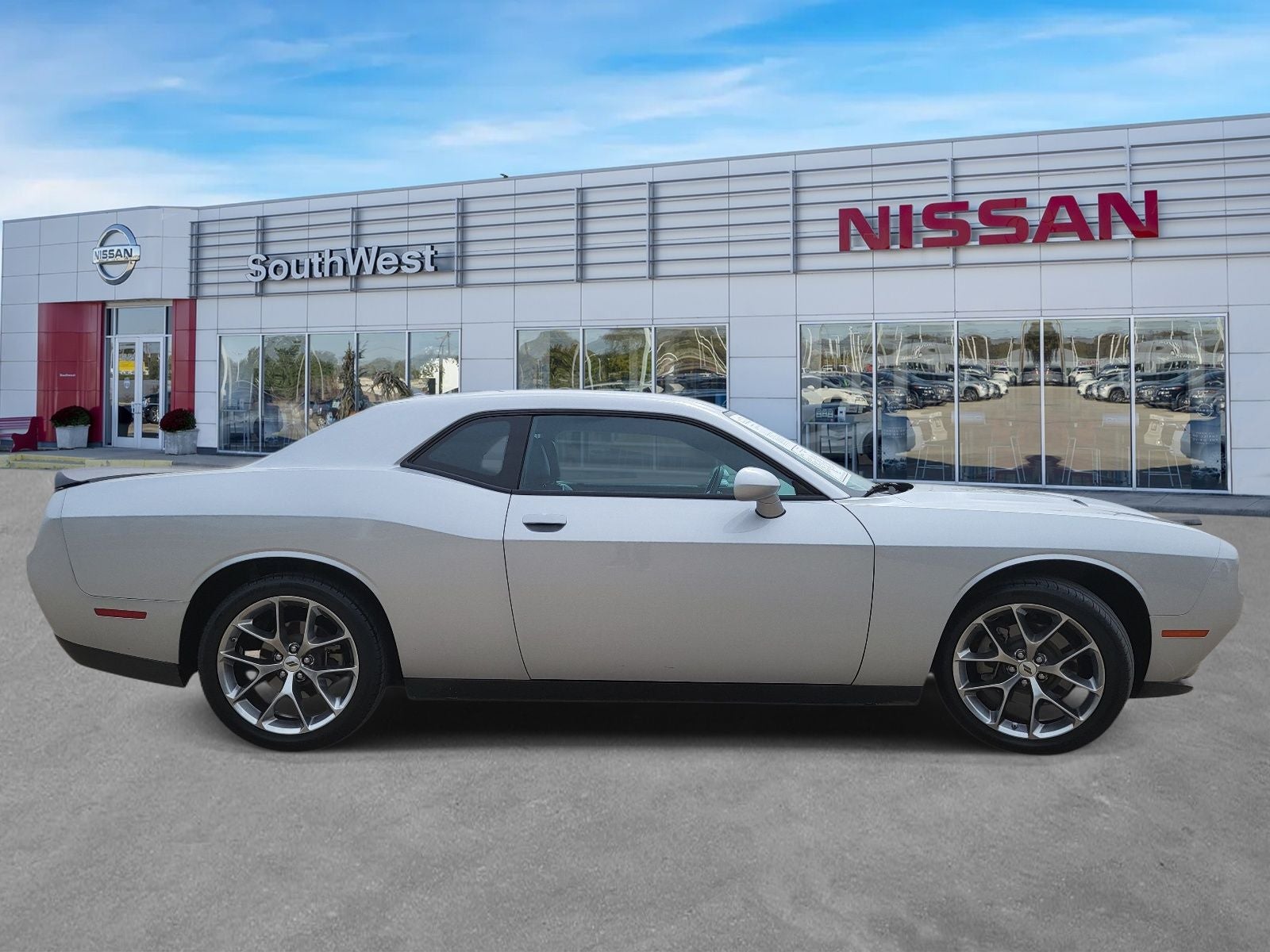 2023 Dodge Challenger SXT