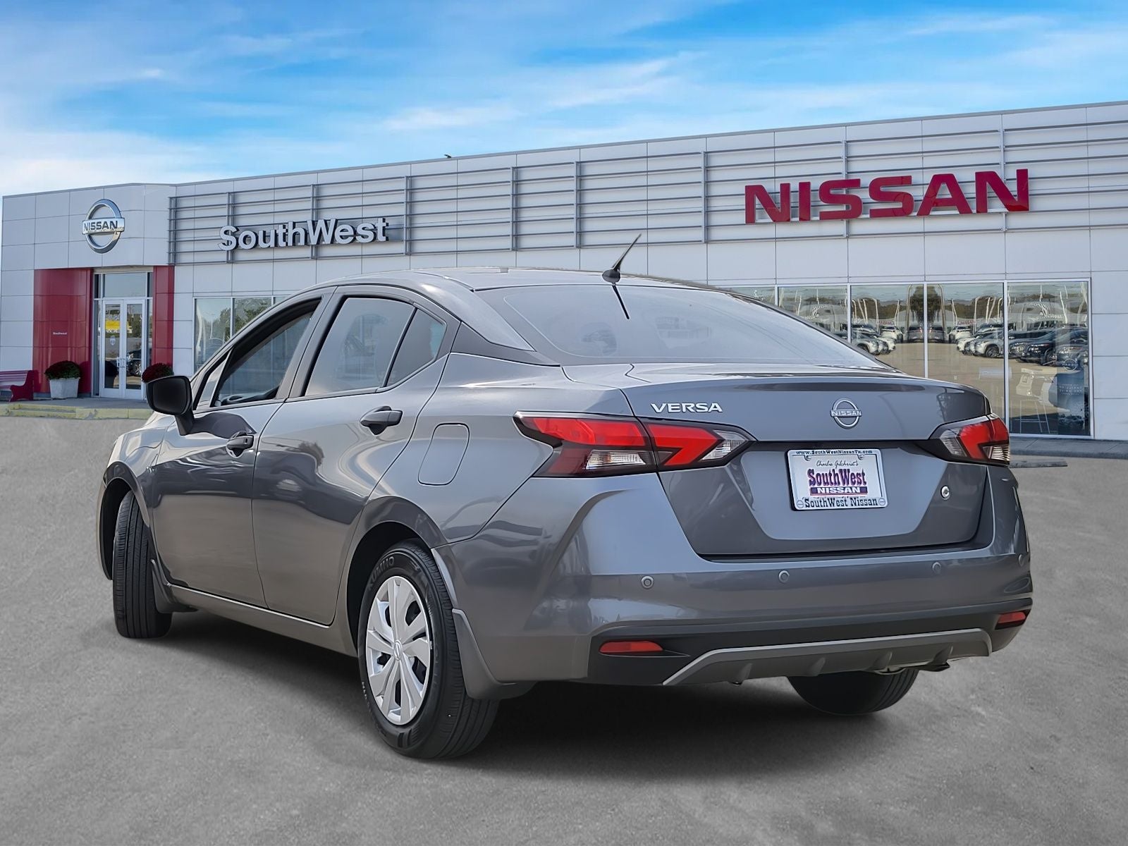 2025 Nissan Versa 1.6 S