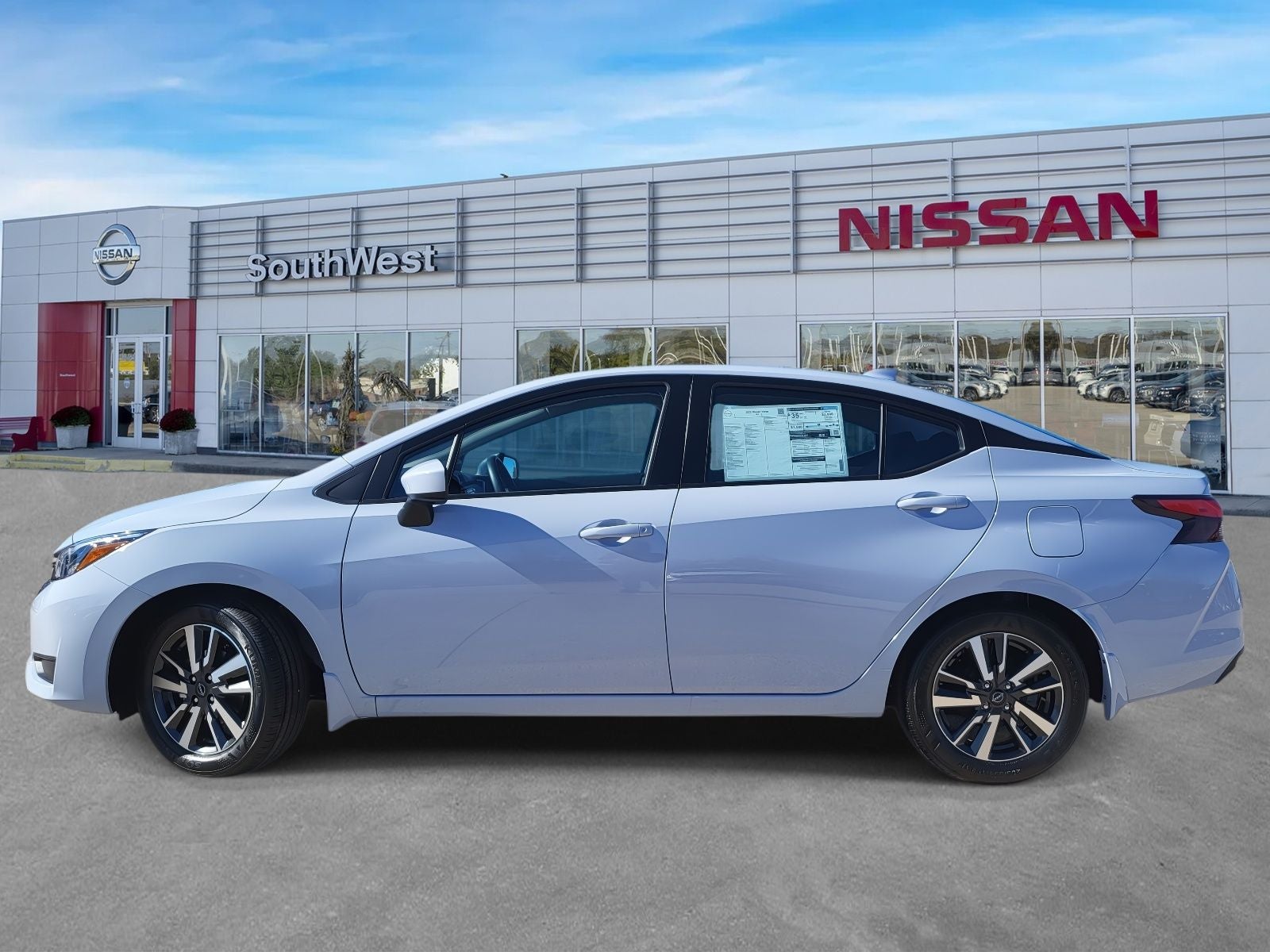 2025 Nissan Versa 1.6 SV