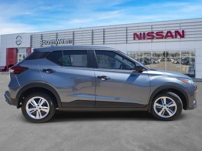 2025 Nissan Kicks Play S