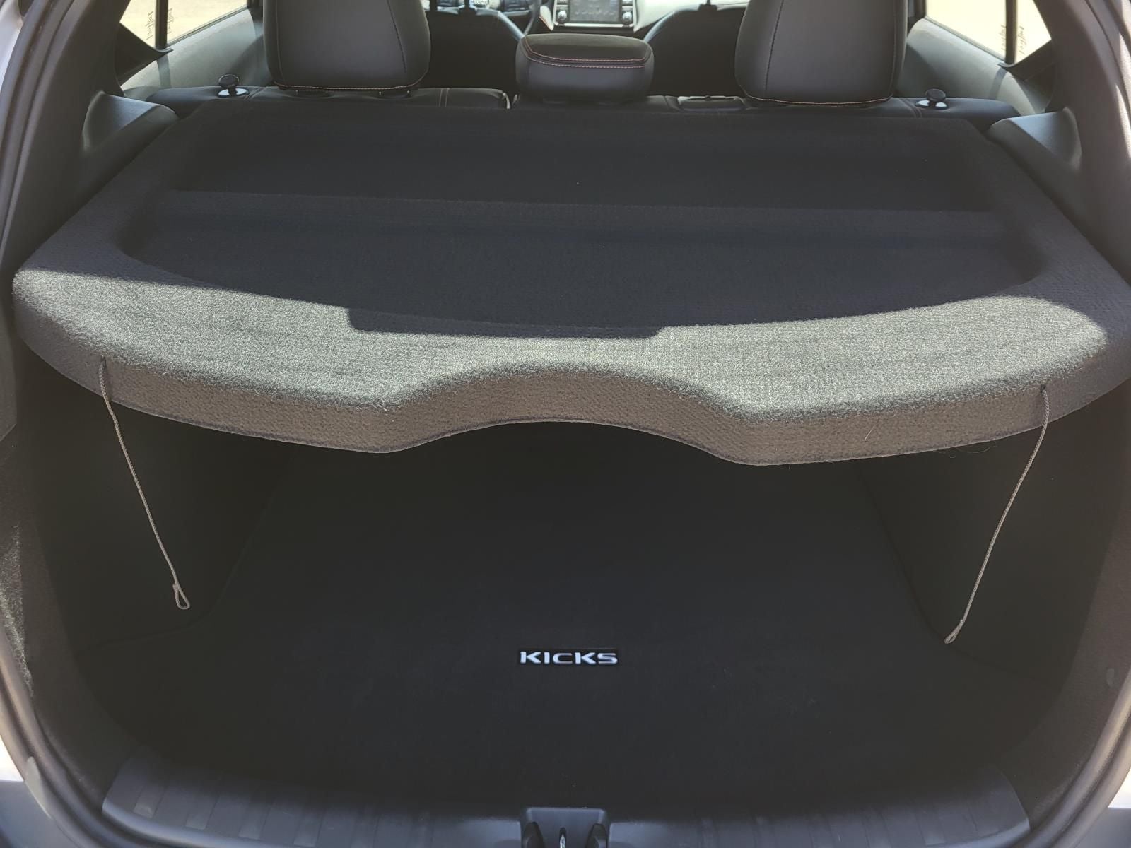 2019 Nissan Kicks SR