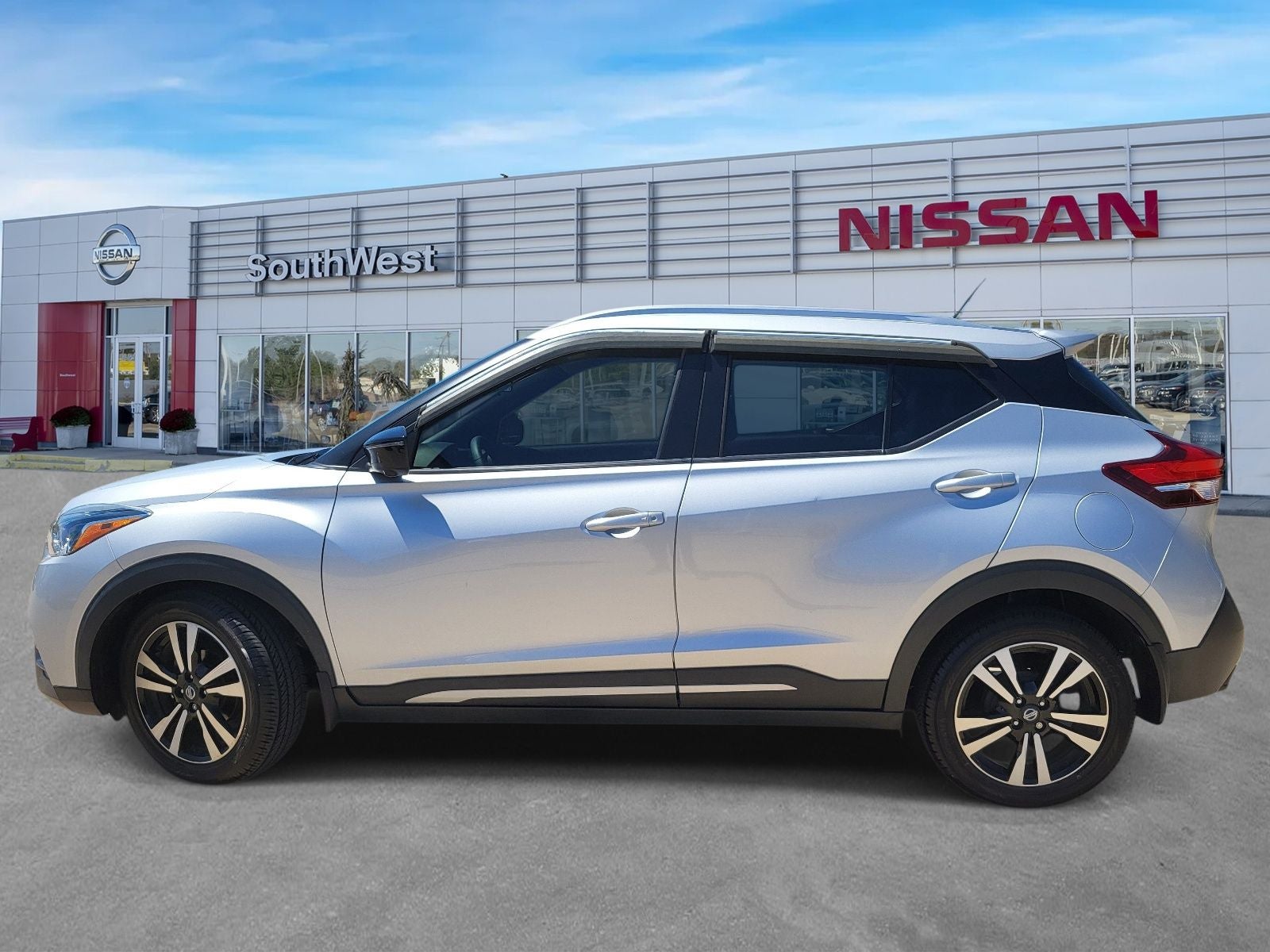 2019 Nissan Kicks SR