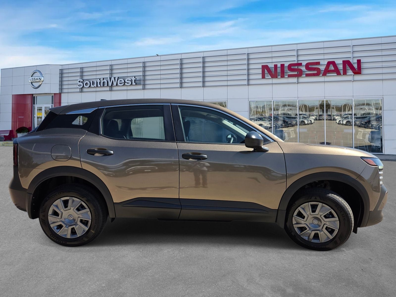 2027 Nissan Kicks S
