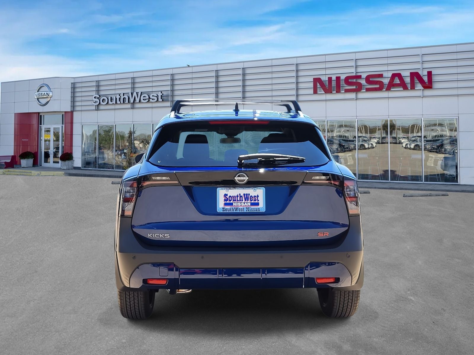 2026 Nissan Kicks SR