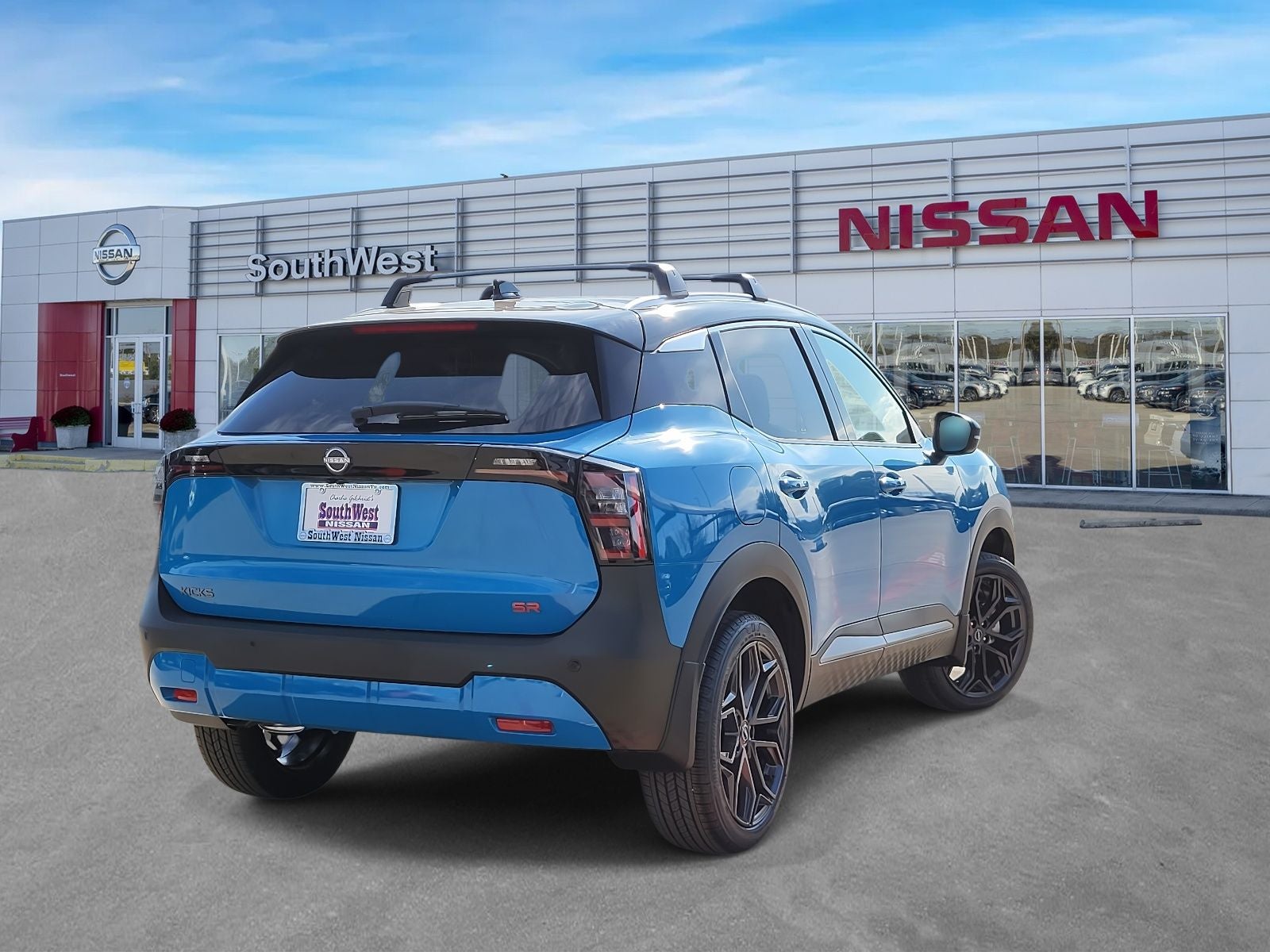 2026 Nissan Kicks SR