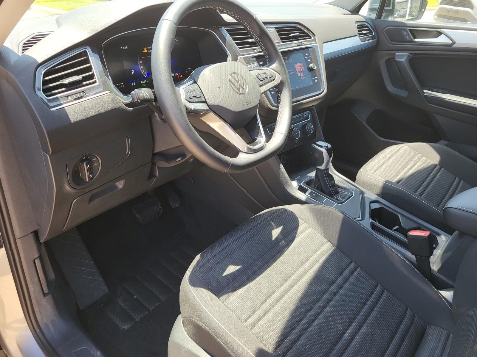 2024 Volkswagen Tiguan 2.0T S