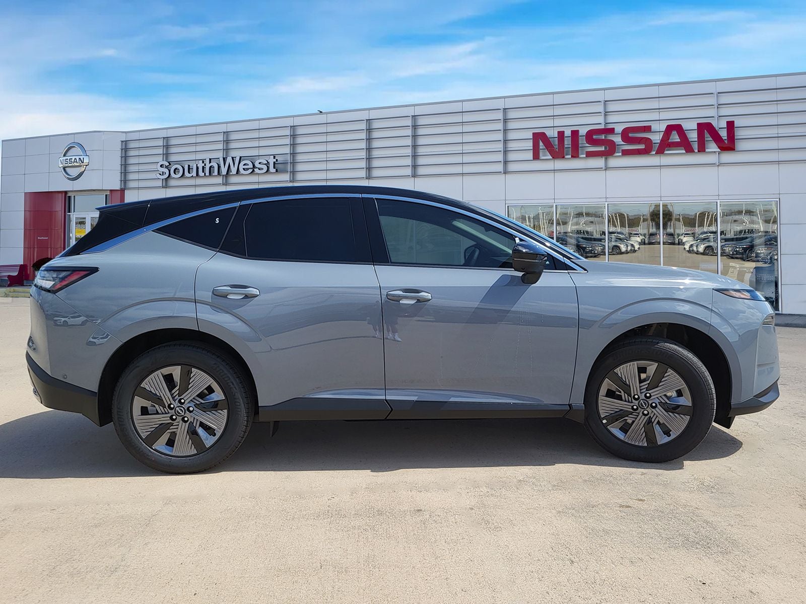 2025 Nissan Murano SL
