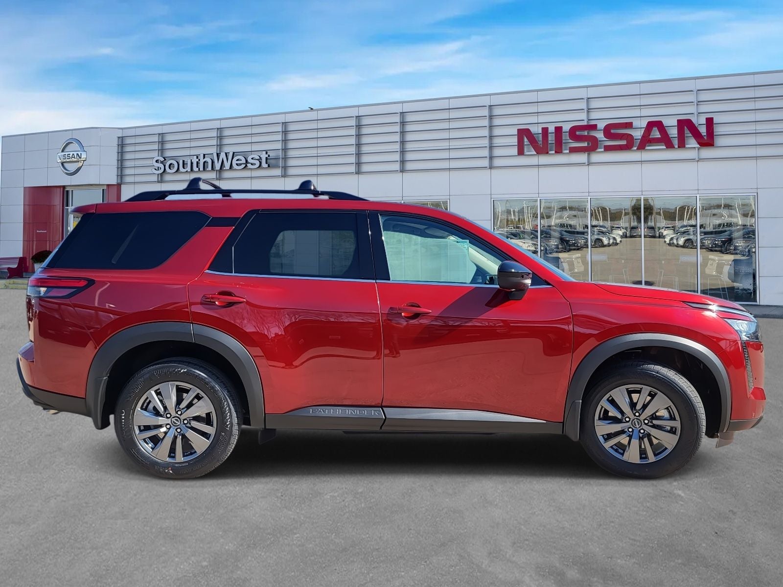 2026 Nissan Pathfinder SV