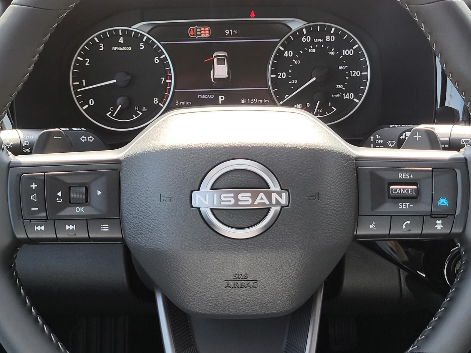 2026 Nissan Pathfinder SV