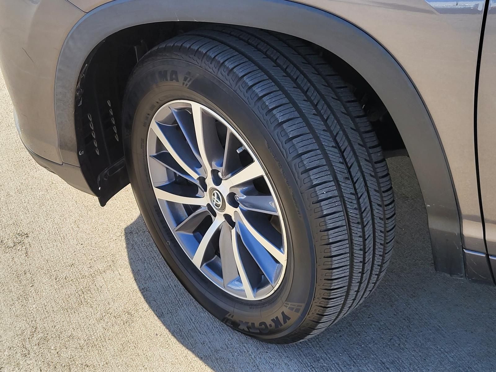 2017 Toyota Highlander XLE