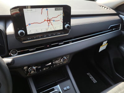 2026 Nissan Rogue SL