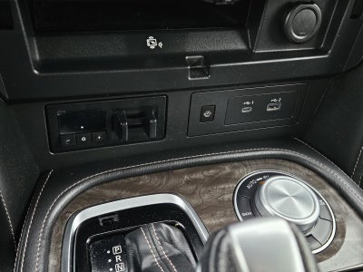 2023 Nissan Armada Platinum