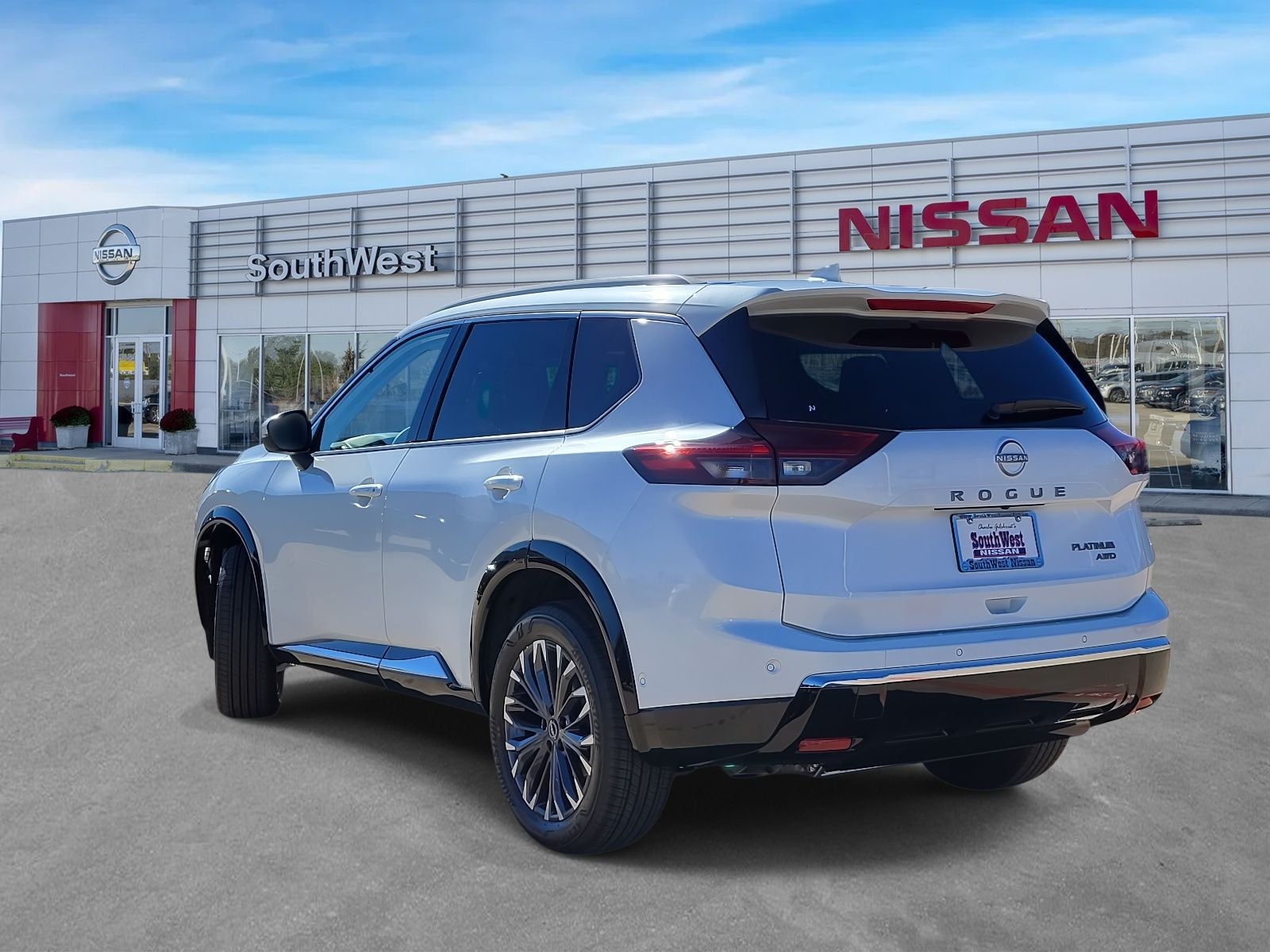 2026 Nissan Rogue Platinum