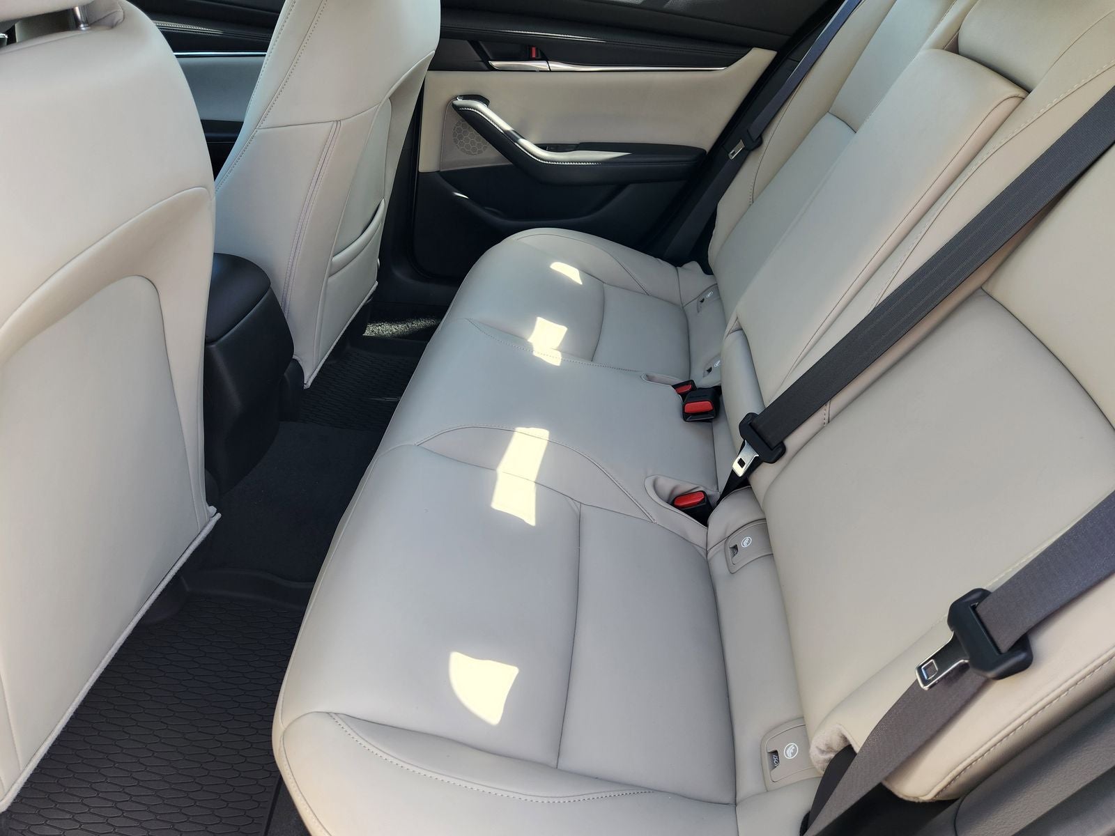 2025 Mazda Mazda3 Sedan 2.5 S Preferred Package