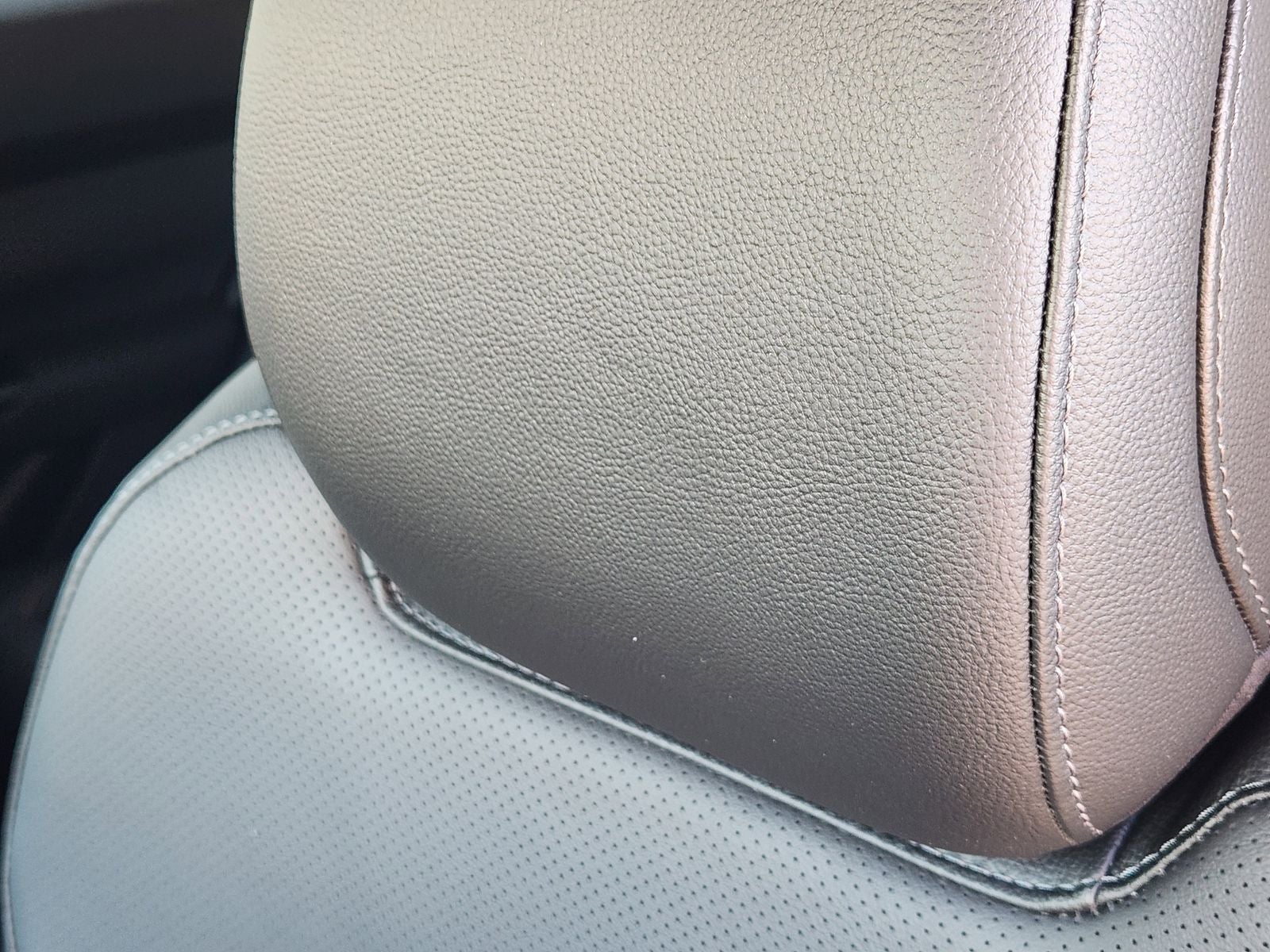 2025 Mazda Mazda CX-50 Hybrid Premium