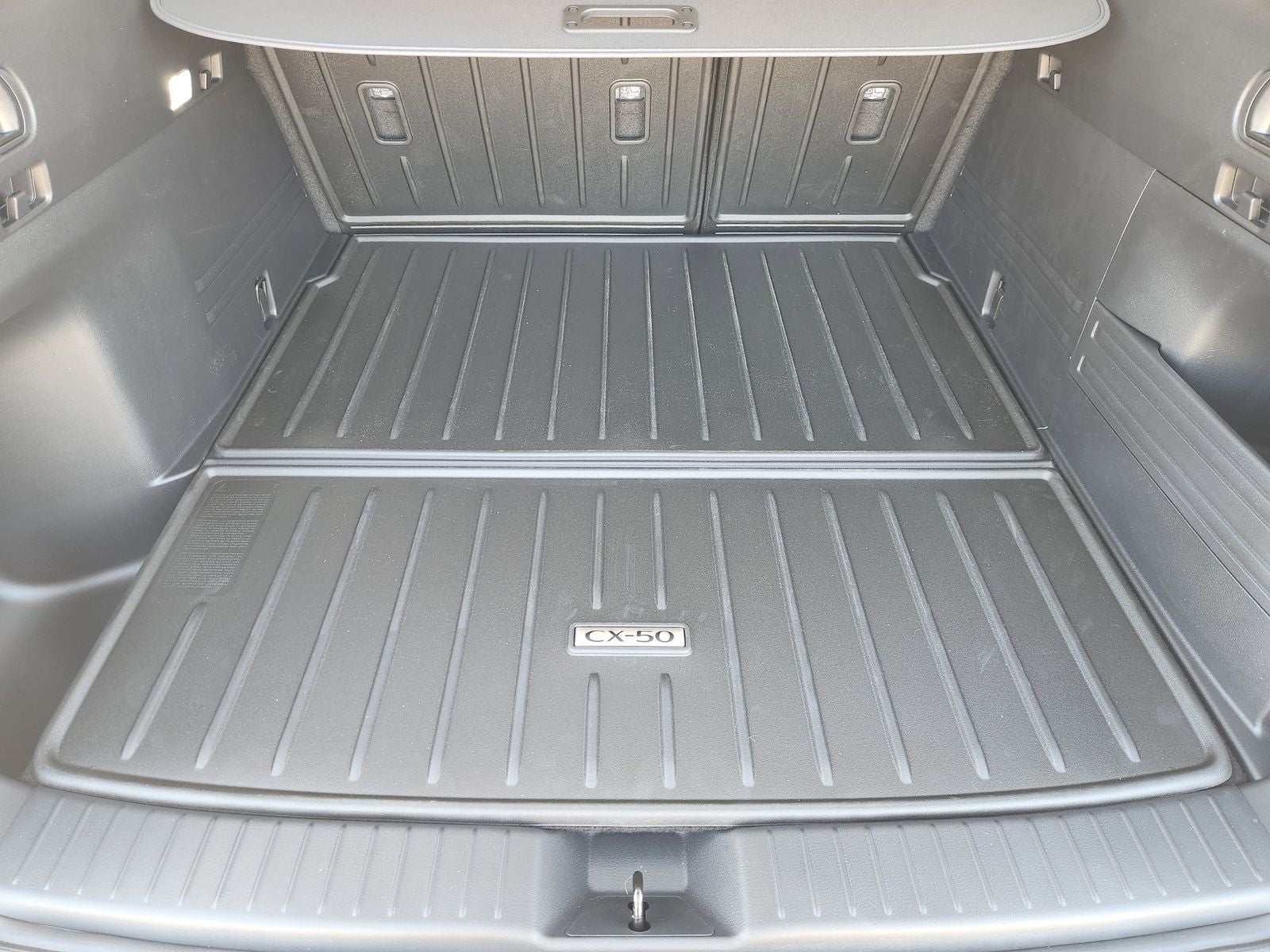 2026 Mazda Mazda CX-50 Hybrid Premium Plus