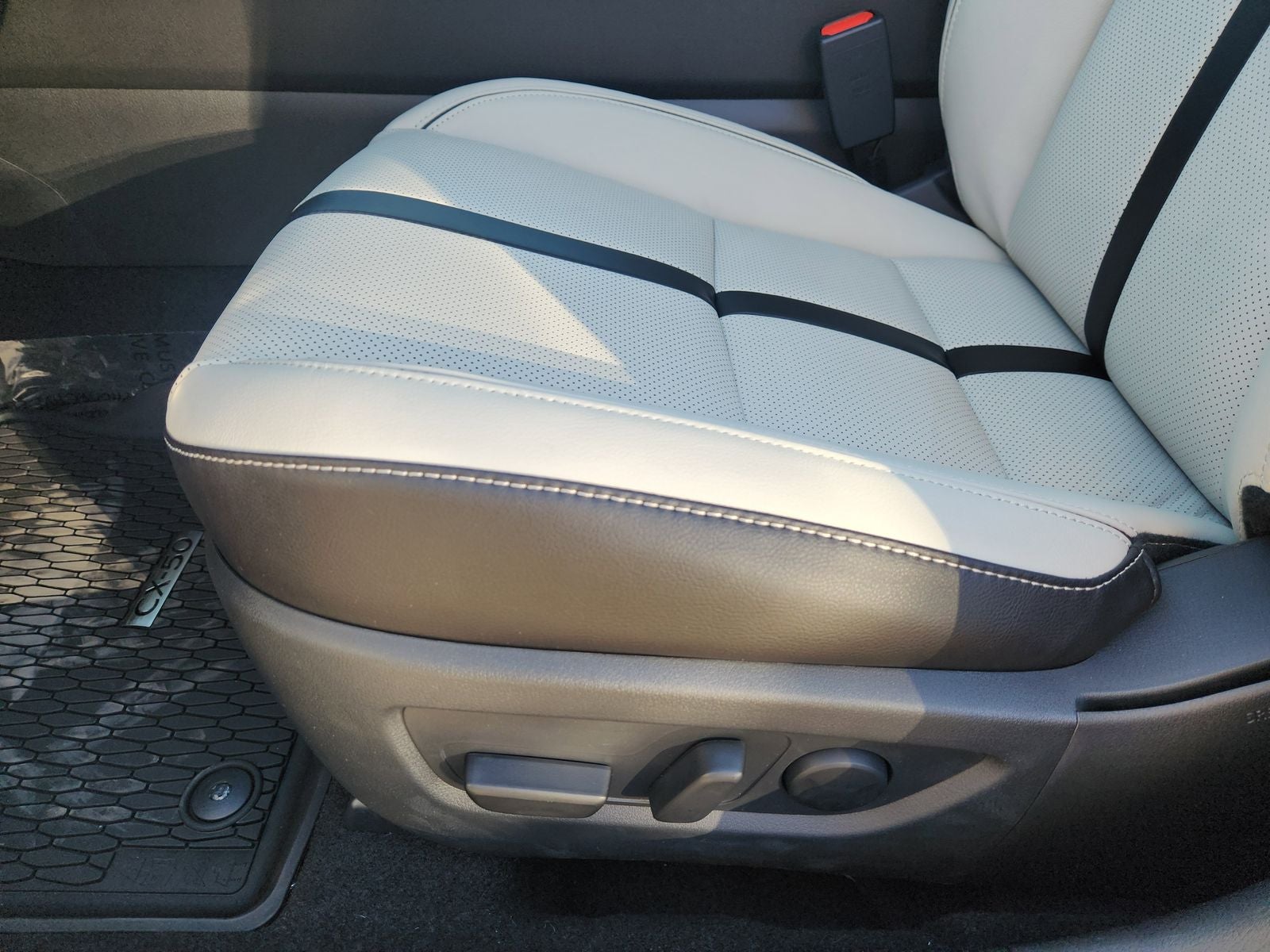 2026 Mazda Mazda CX-50 PREMIUM