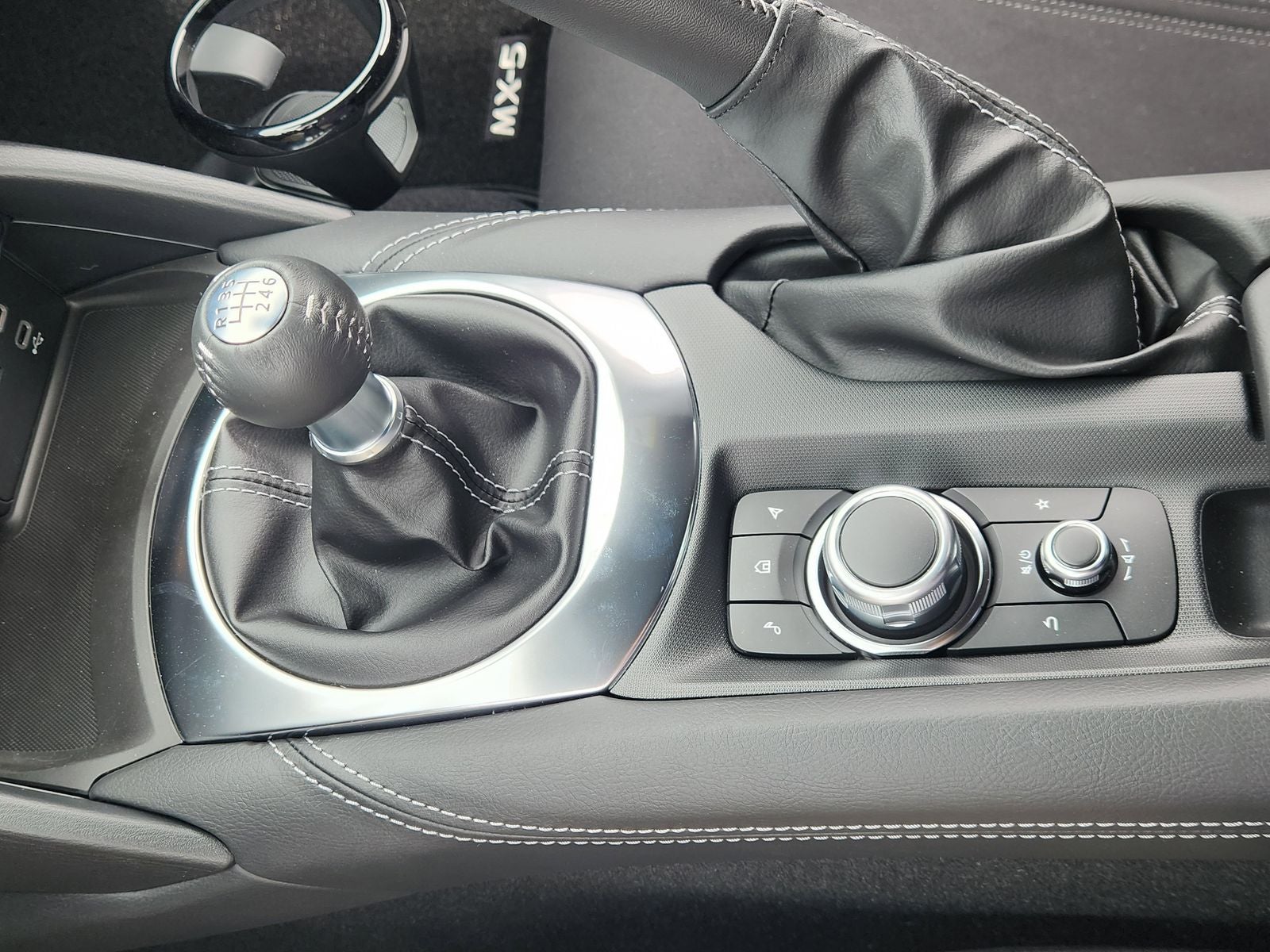 2026 Mazda Mazda MX-5 Miata Club