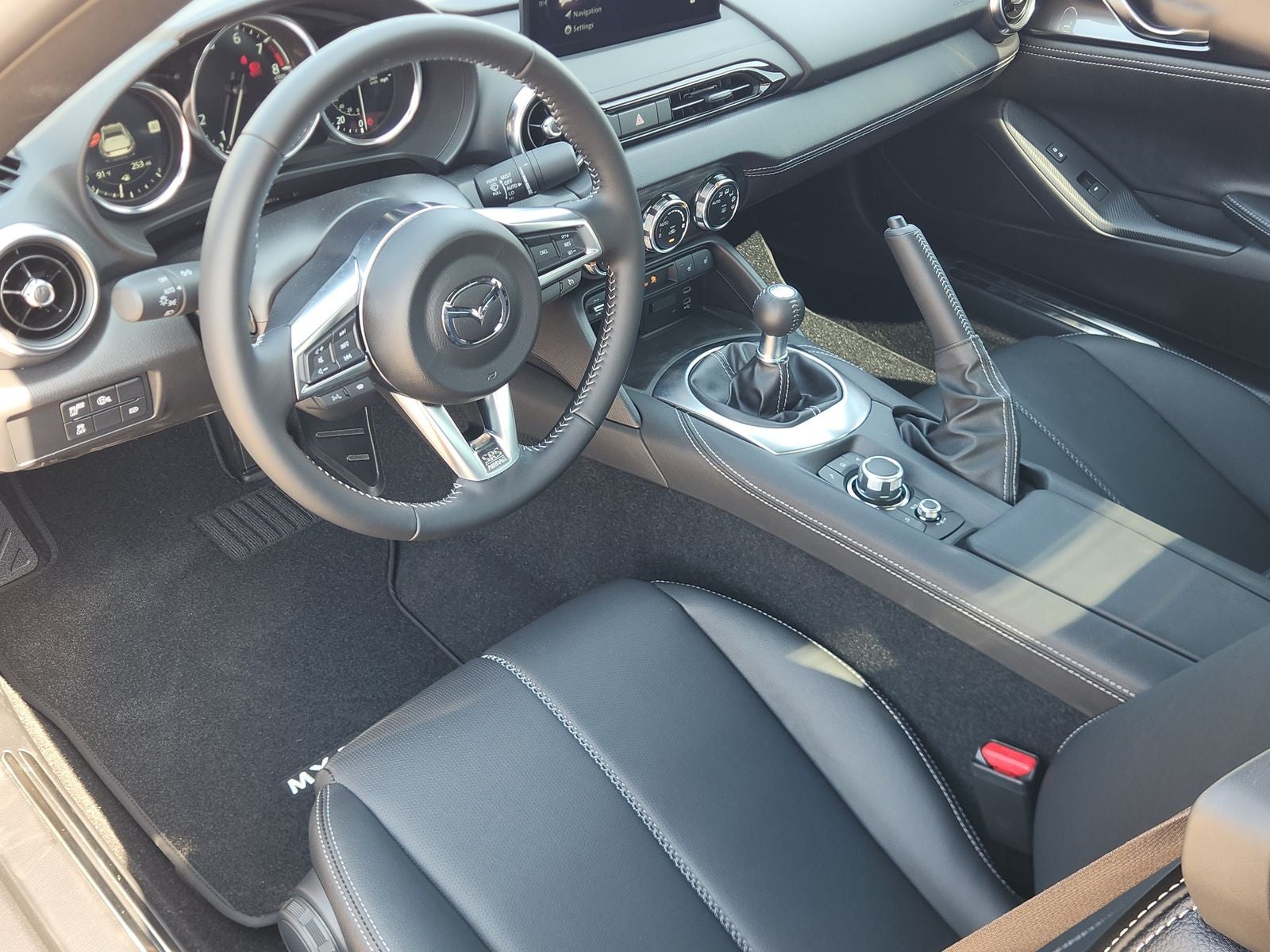 2026 Mazda Mazda MX-5 Miata RF Grand Touring