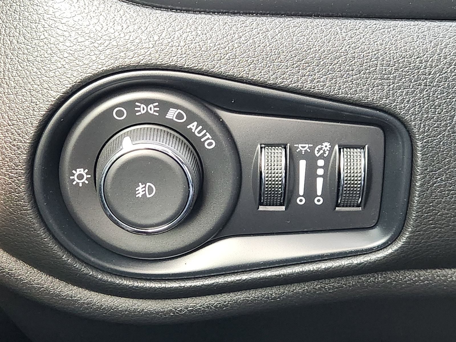 2023 Jeep Renegade Limited