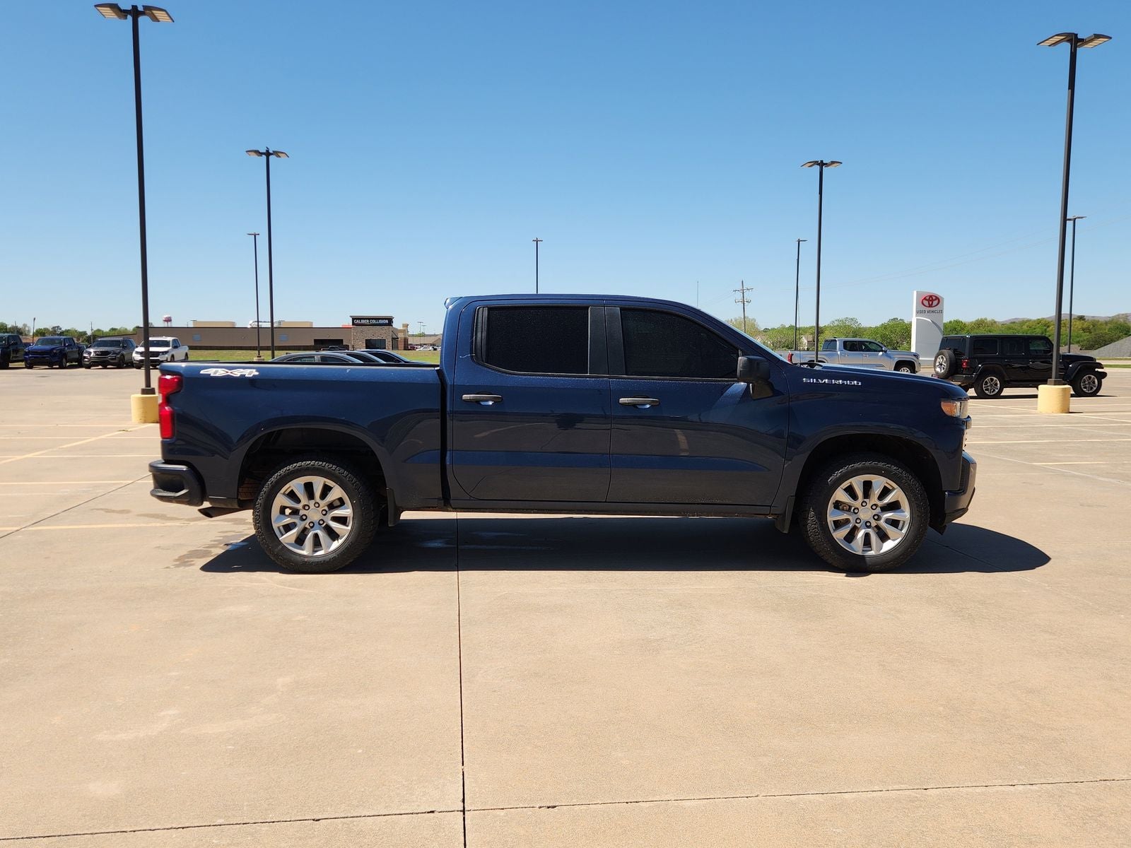 2022 Chevrolet Silverado 1500 LTD Custom