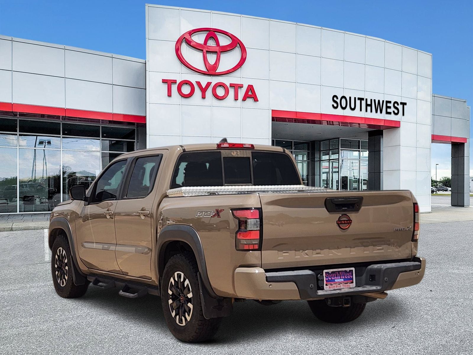 2022 Nissan Frontier PRO-X