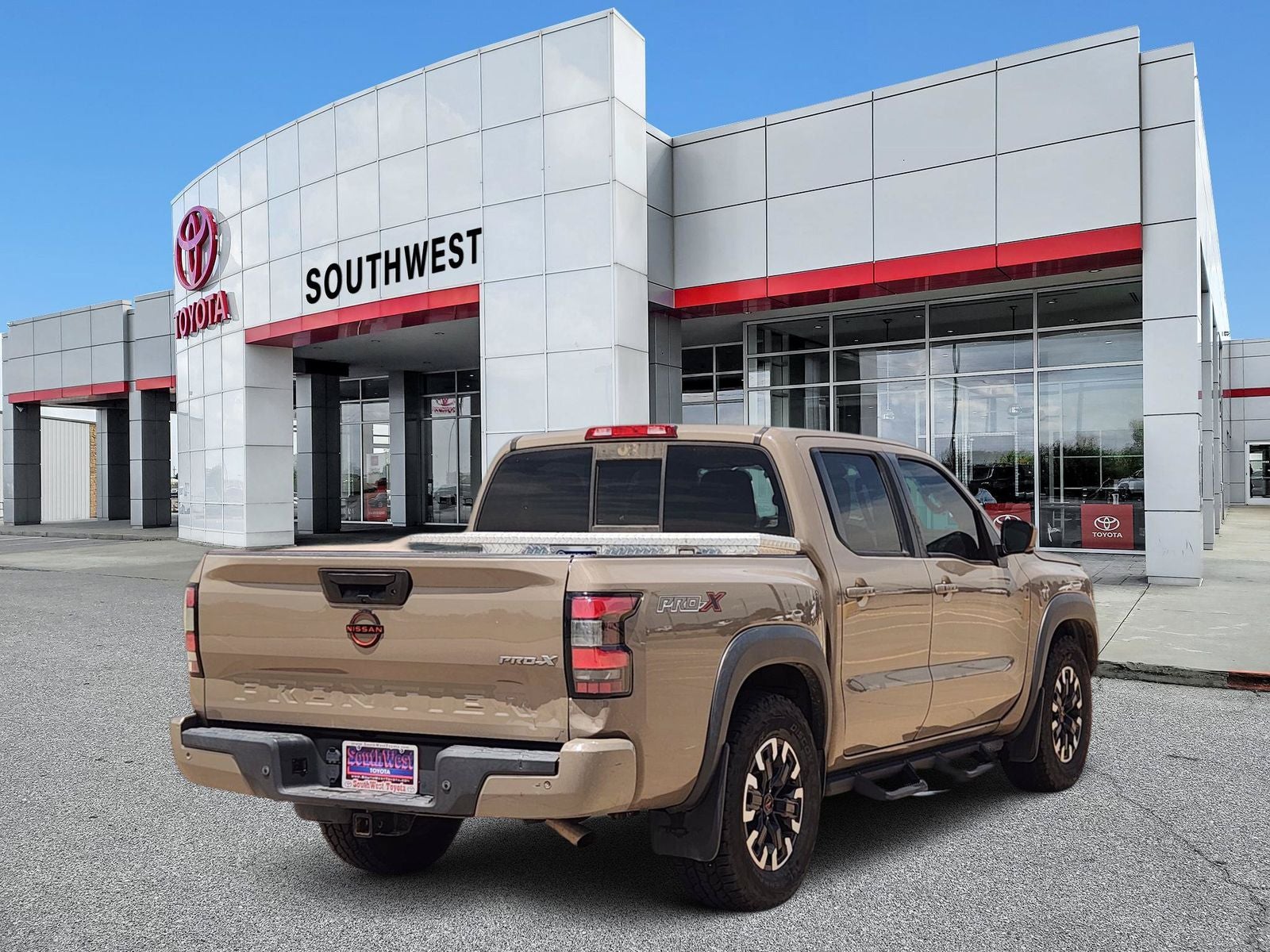 2022 Nissan Frontier PRO-X