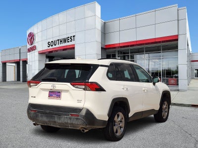 2025 Toyota RAV4 XLE