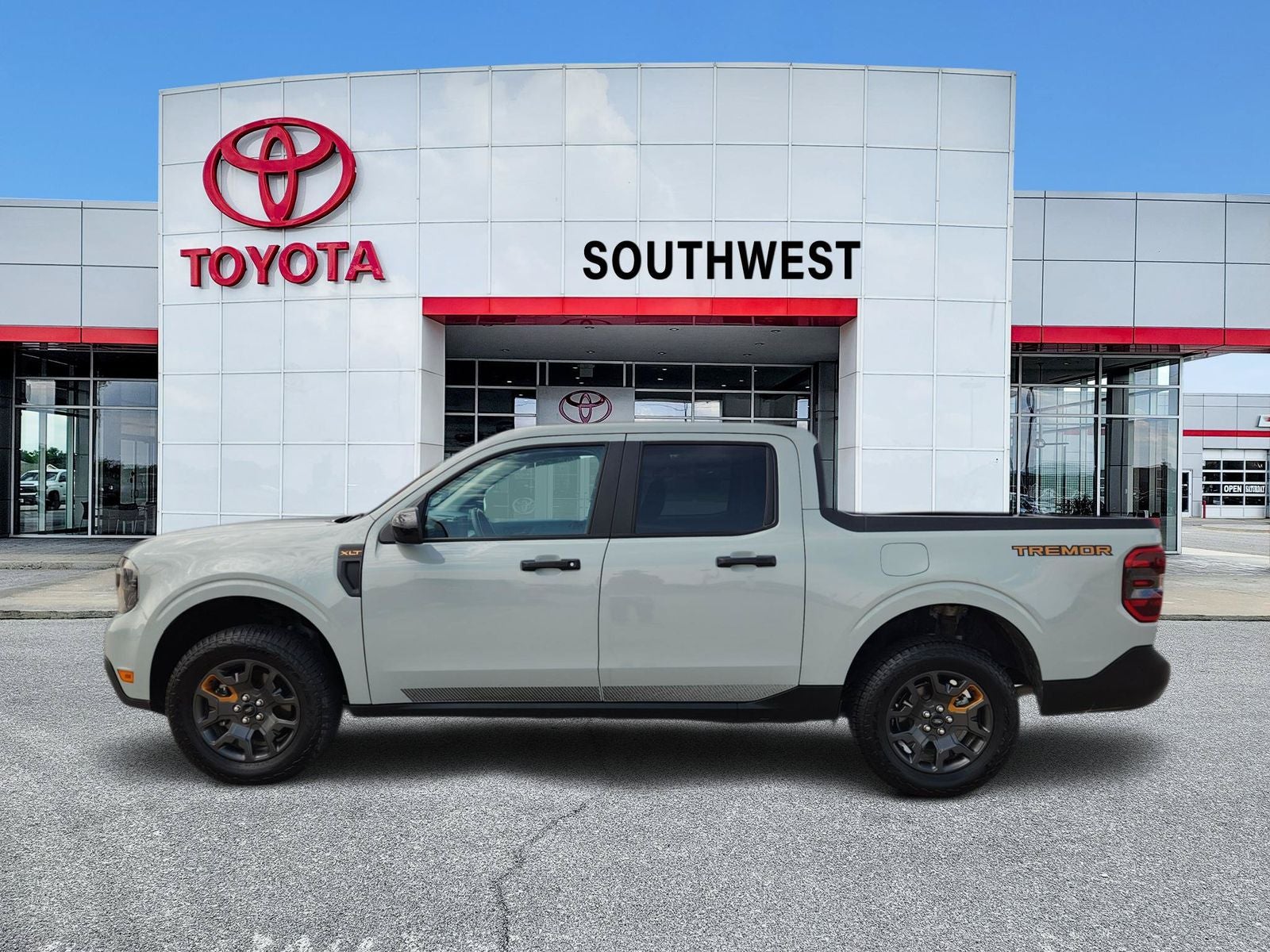 2024 Ford Maverick XLT