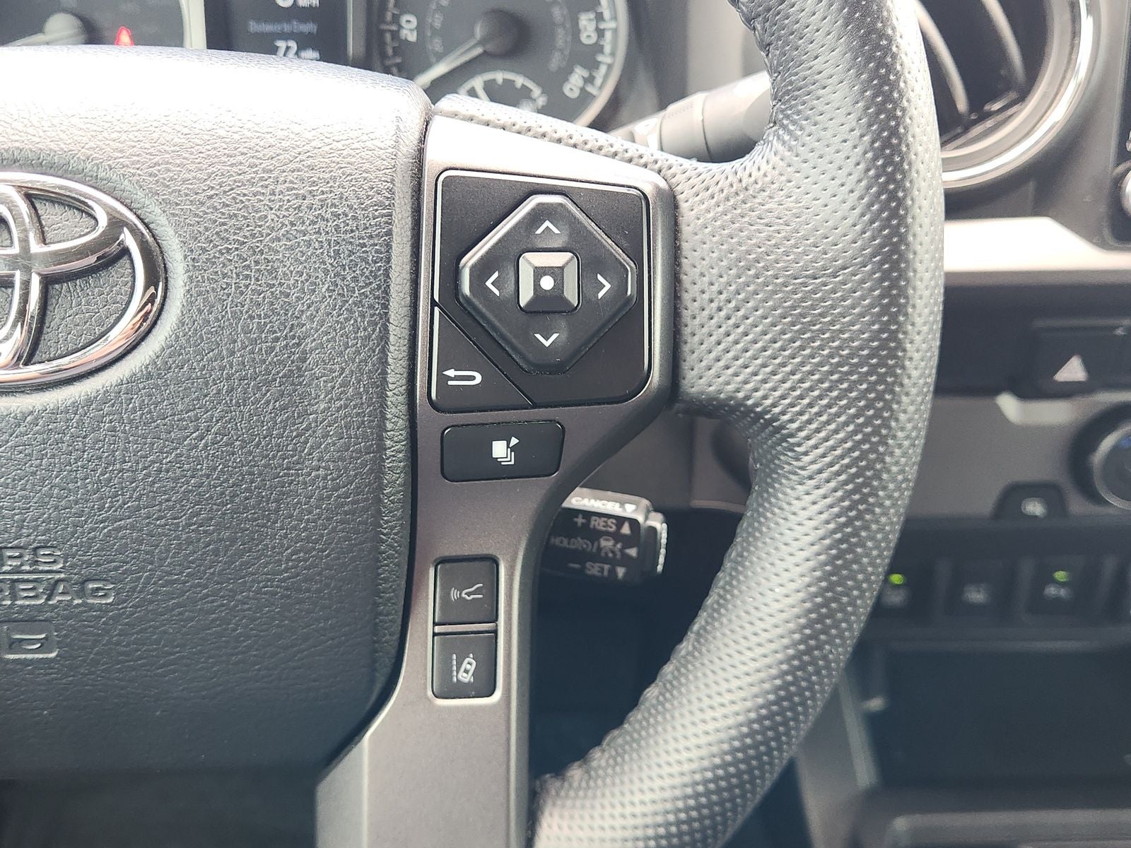 2023 Toyota Tacoma TRD Sport V6